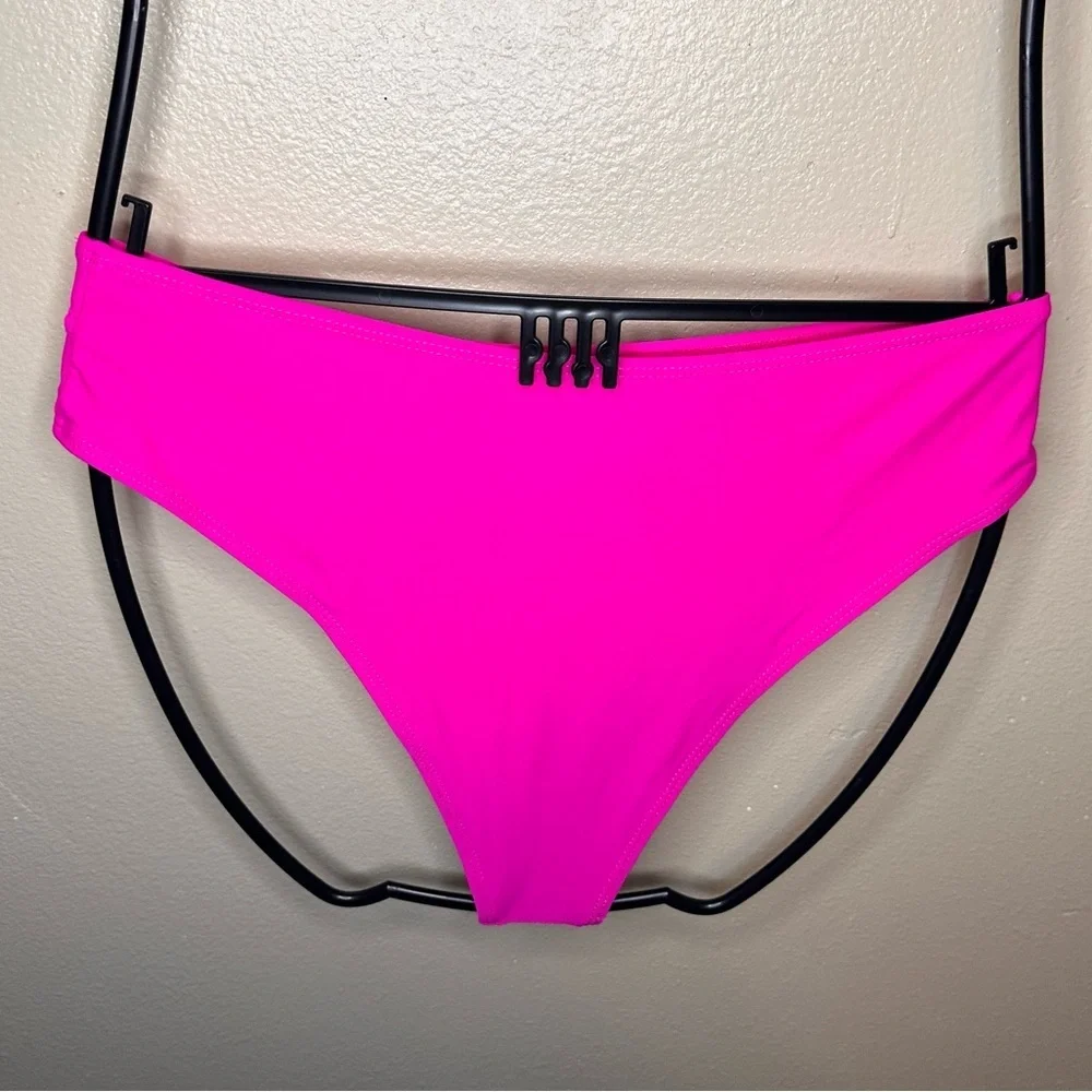 Vibrant Pink Bandeau Bikini Size Medium - Picture 5 of 7